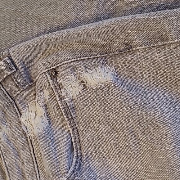 Distressed light grey skinny jeans - Picture 4 of 4